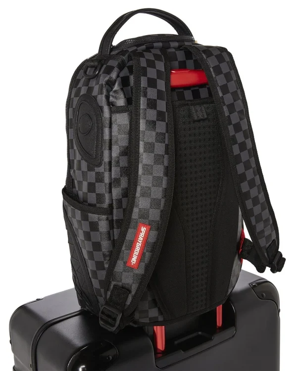 SHARKITECTURE MOLDED 29 FULL-SIZE LUGGAGE