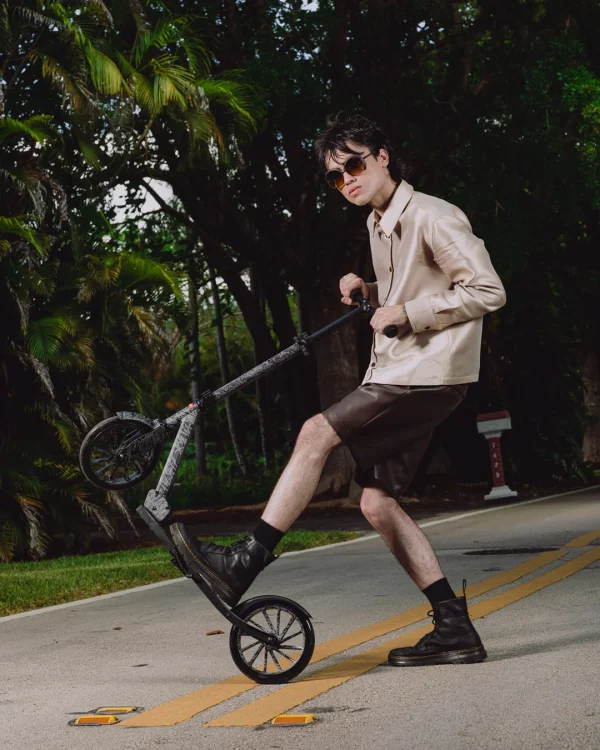 THE GHOST SCOOTER