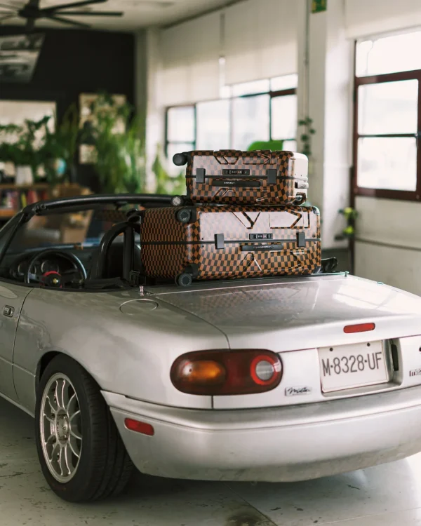 KATANA CHECK BOSS FULL-SIZE LUGGAGE