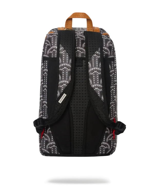 ILLUCHAINS HILLS BACKPACK