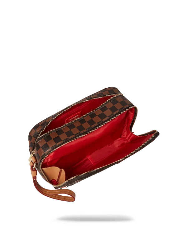 HENNY AIR TO THE THRONE TOILETRY