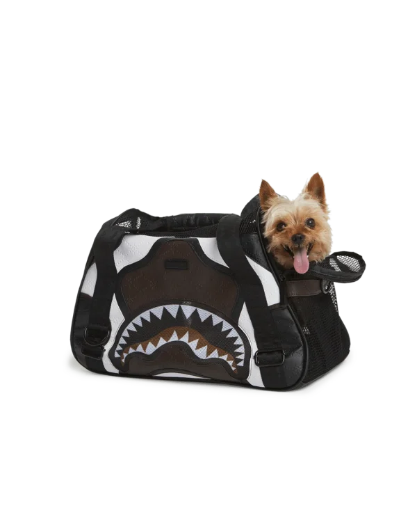 V.V.I.P. PET CARRIER