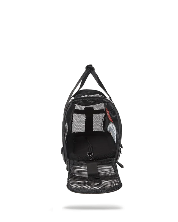 V.V.I.P. PET CARRIER