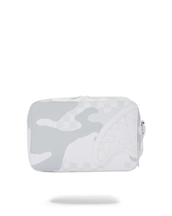 3AM LE BLANC TOILETRY BAG