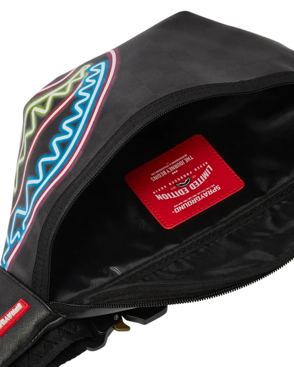 SHARKS IN PARIS GLOW SAVVY CROSSBODY