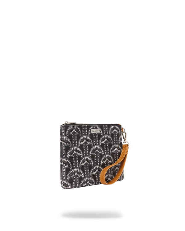ILLUCHAINS CROSSOVER CLUTCH