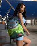 RICK AND MORTY PORTAL SHARK (DLXR)