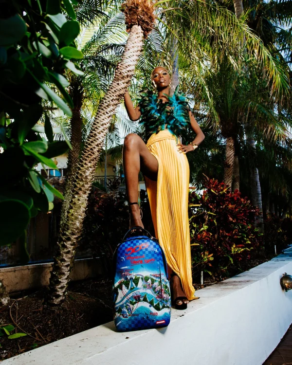 THE 305 SHARK ISLAND BANK HEIST BACKPACK