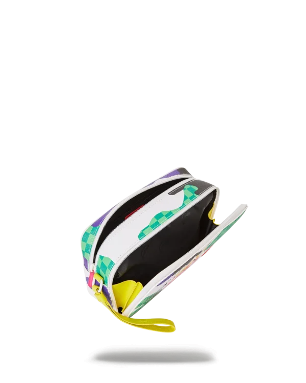 DREAMY TECHNICOLOR TOILETRY BAG