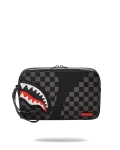 HENNY AIIR TO THE THRONE TOILETRY BAG