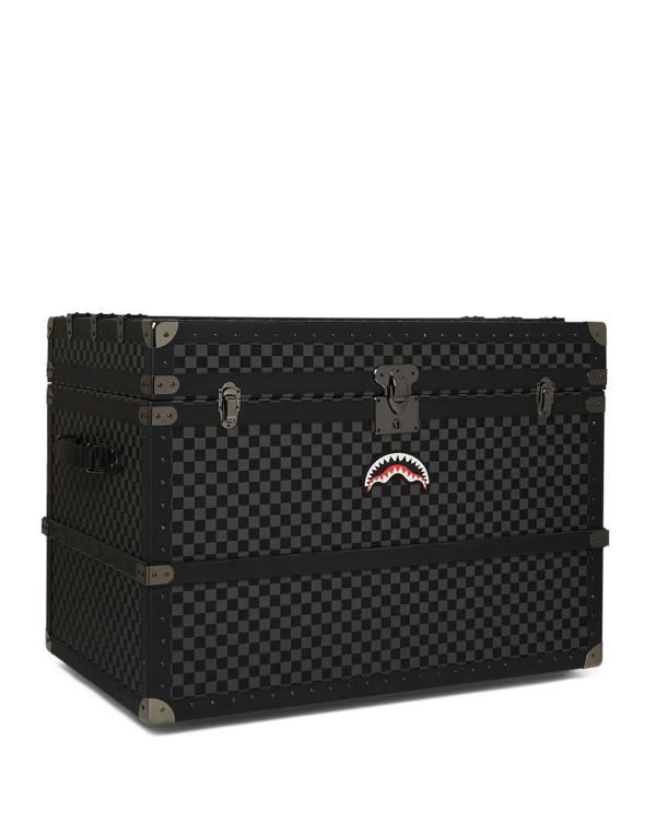 VANQUISH II WARDROBE TRUNK