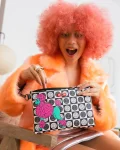 POODLE CHECK RON ENGLISH COLLAB POUCHETTE