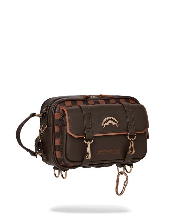 CHECKMATE ROYALE MESSENGER BRICK BAG