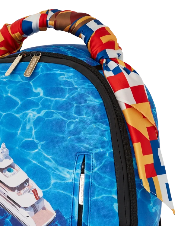 DEEPSEA ESCAPE BACKPACK W/REMOVABLE SCARF
