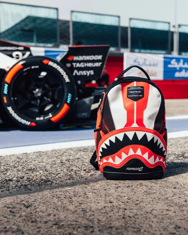 FORMULA-E PORSCHE LED BACKPACK