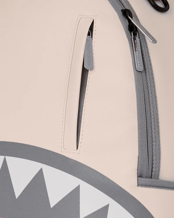 SHARK CENTRAL SATURDAYS DLXSV BACKPACK