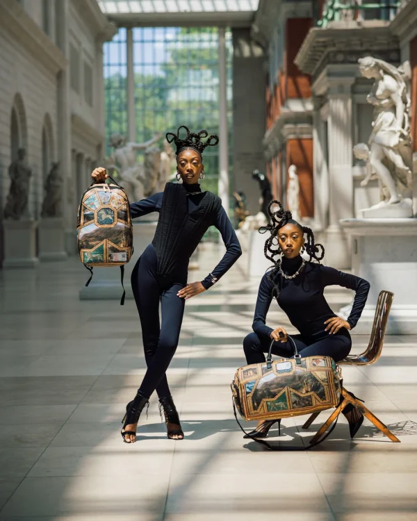 THE MET MASTERPIECES BACKPACK