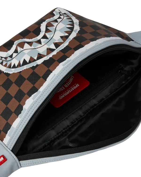 SHARK LEGACY SAVVY CROSSBODY