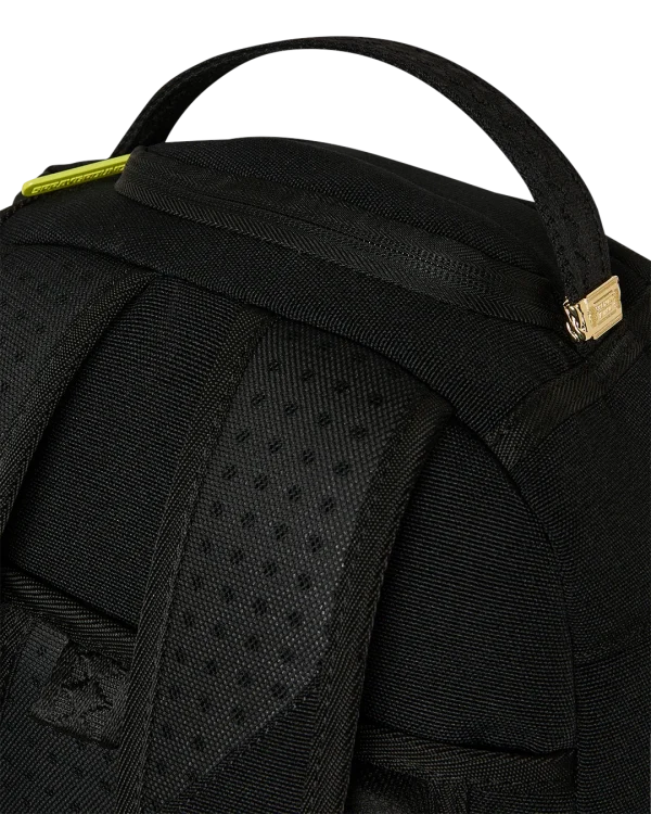UNZIP TO REVEAL THE REAL BACKPACK