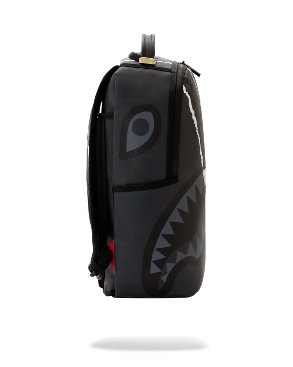 SHARK SLASH BACKPACK