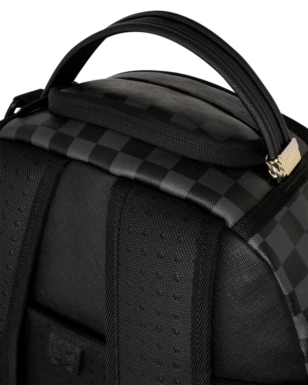 BACKPACK IN REVERSE BACKPACK