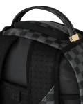 LOONEY TUNES OFFICIAL COLLAB - RUMBLE IN THE SHARK BACKPACK