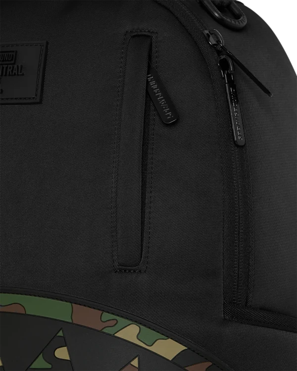 SHARK CENTRAL: GHOST MODE BACKPACK