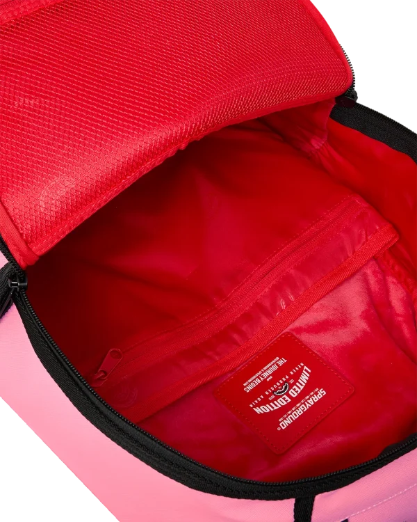 SHARK CENTRAL EMBROIDERED EFFECT BACKPACK