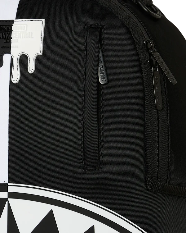 SHARK CENTRAL 2 BEYOND BACKPACK