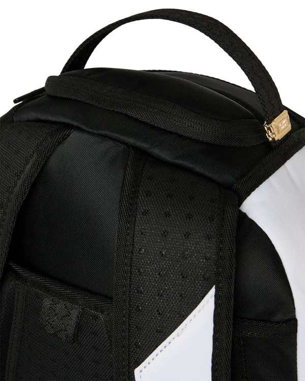 SHARK CENTRAL 2 BEYOND BACKPACK