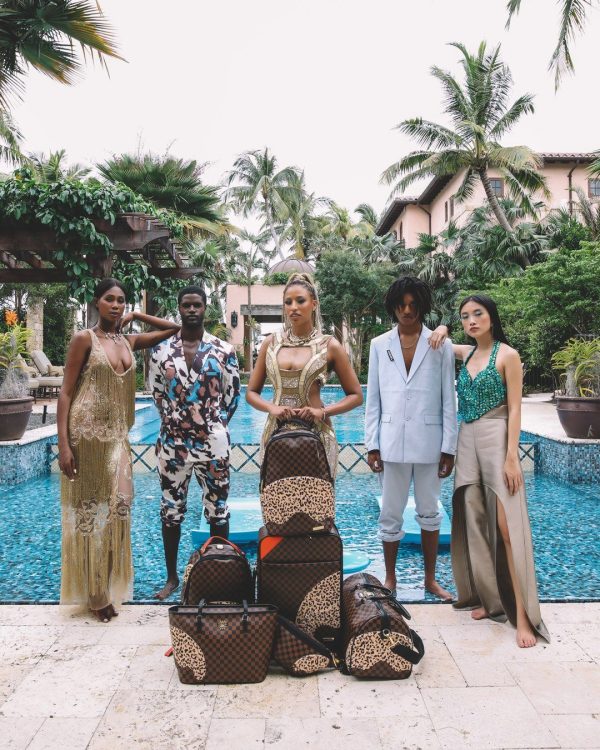 A.i.3 THE LEGACY JETSETTER CARRY-ON LUGGAGE