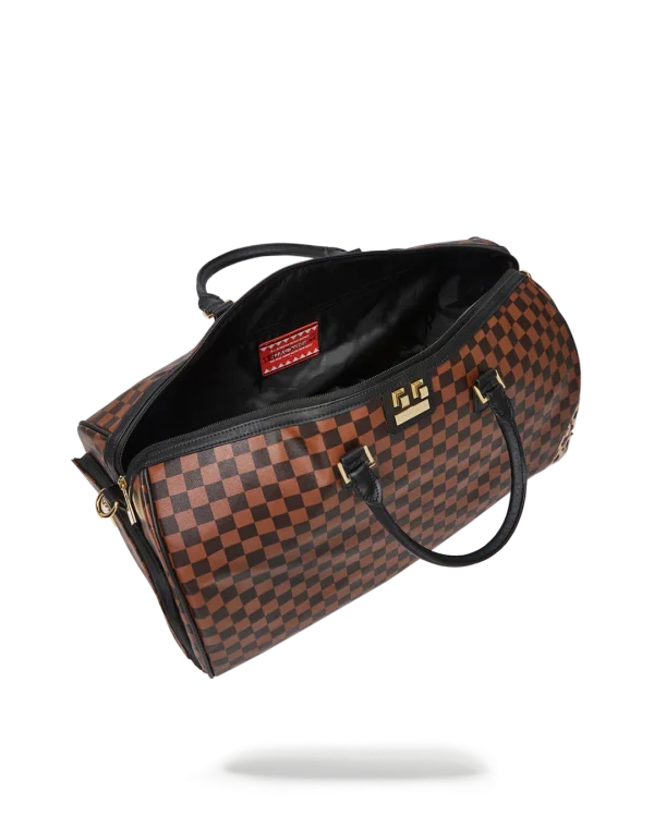 A.i.3 THE LEGACY DUFFLE
