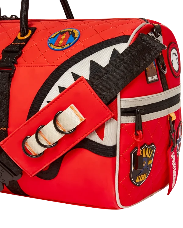 THE GLOBAL EXPEDITION DUFFLE