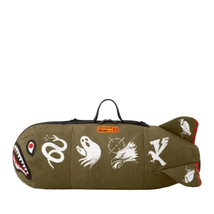 CALL OF DUTY SHARK TORPEDO DUFFLE