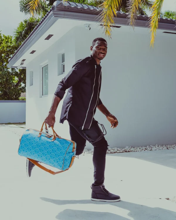 ILLUCHAINS TURQ DUFFLE