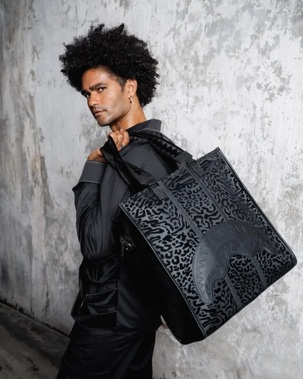 SPYCRAFT PREDATOR DUFFLE CARRY-ON BAG