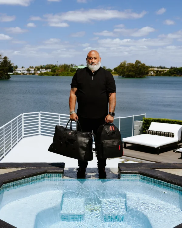 JAMES FIRST CLASS GLOBAL TAKEOFF PYRAMID DUFFLE