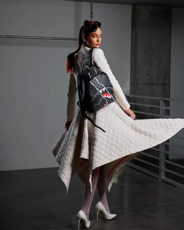 SHARK SLASH SAVAGE BACKPACK