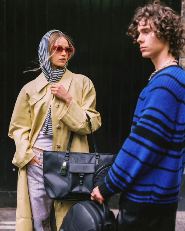 LONDON FASHION WEEK RED CARPET READY TOTE