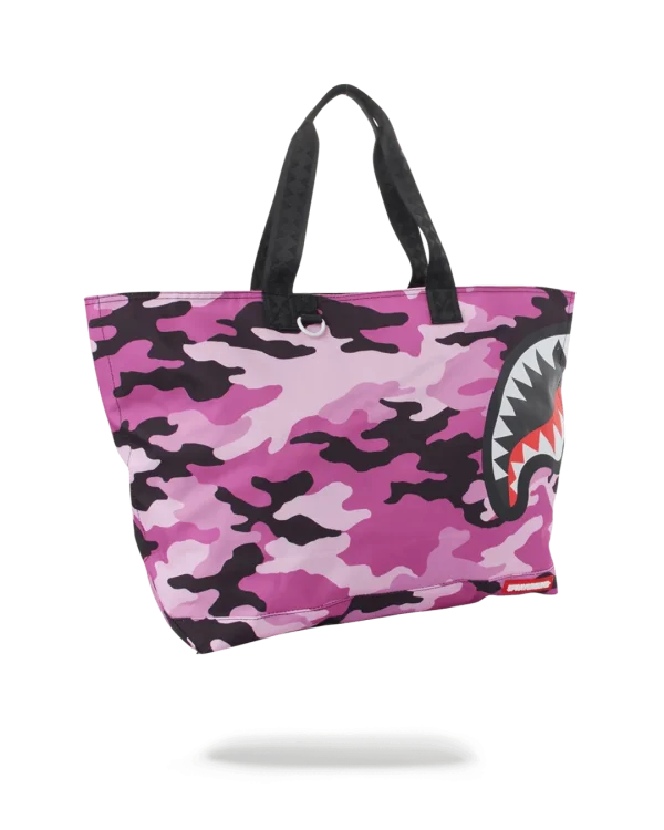 SPLIT CAMO BEACH TOTE