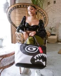 V.V.I.P. TOTE