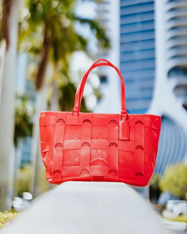 SUPER HOT FIRE CLASSIC TOTE