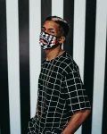 TRIPPY CHECK FACE MASK