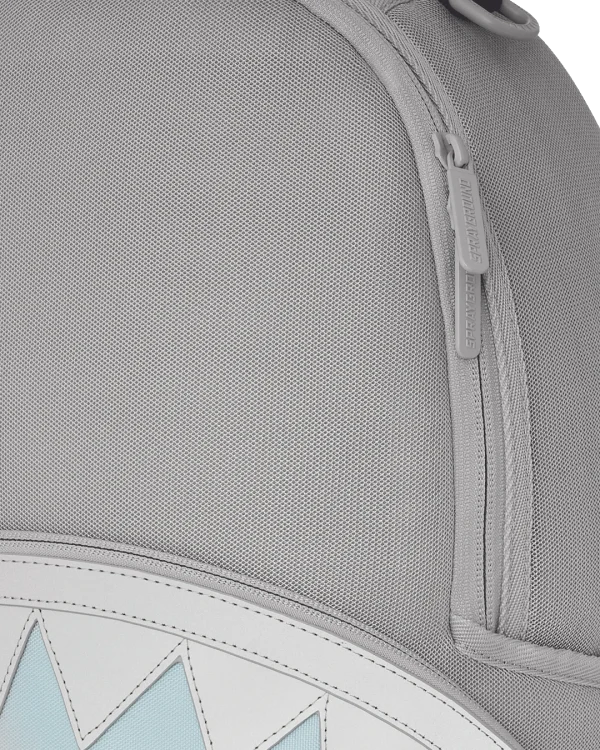 SHARK CENTRAL ICE MESH BACKPACK