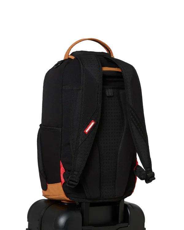 HENNY JETSTREAM SHARKITECTURE CARRY-ON LUGGAGE