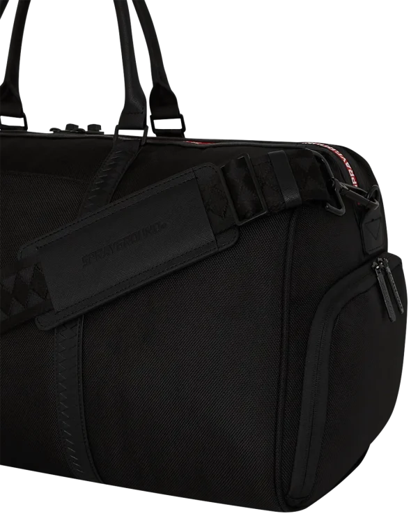 THE HERO DUFFLE