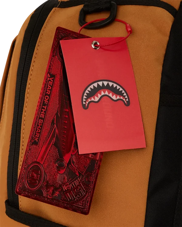 SHARK CENTRAL INTERIOR DLX BACKPACK