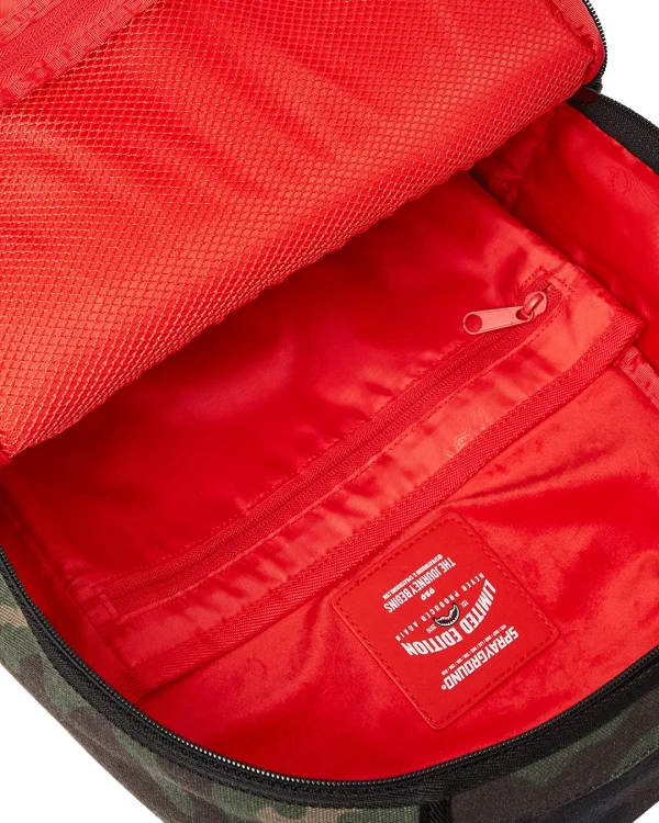 SHARK CENTRAL ROGUE BACKPACK