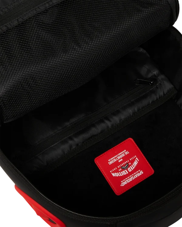 MADNESS SHARK DLXV BACKPACK
